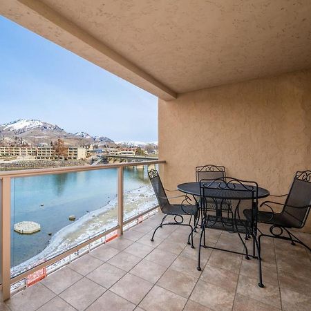 Grandview Lake Chelan- Waterfront View, Pool, Hot Tub, Golf, 1 Min To Downtown Bagian luar foto