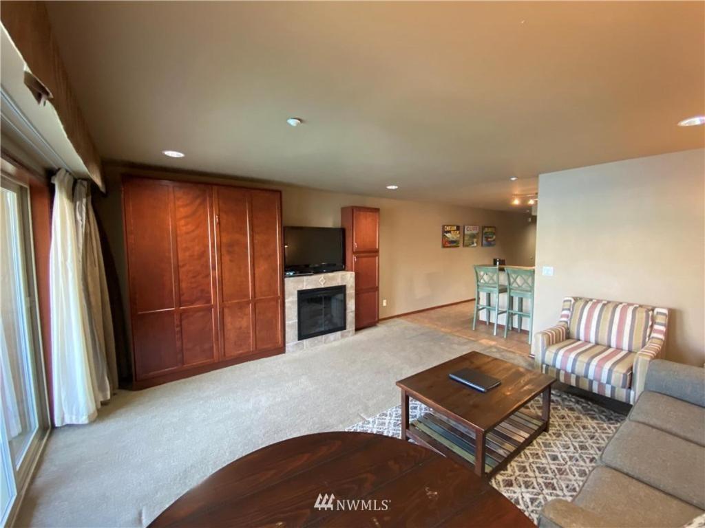 Grandview Lake Chelan- Waterfront View, Pool, Hot Tub, Golf, 1 Min To Downtown Bagian luar foto